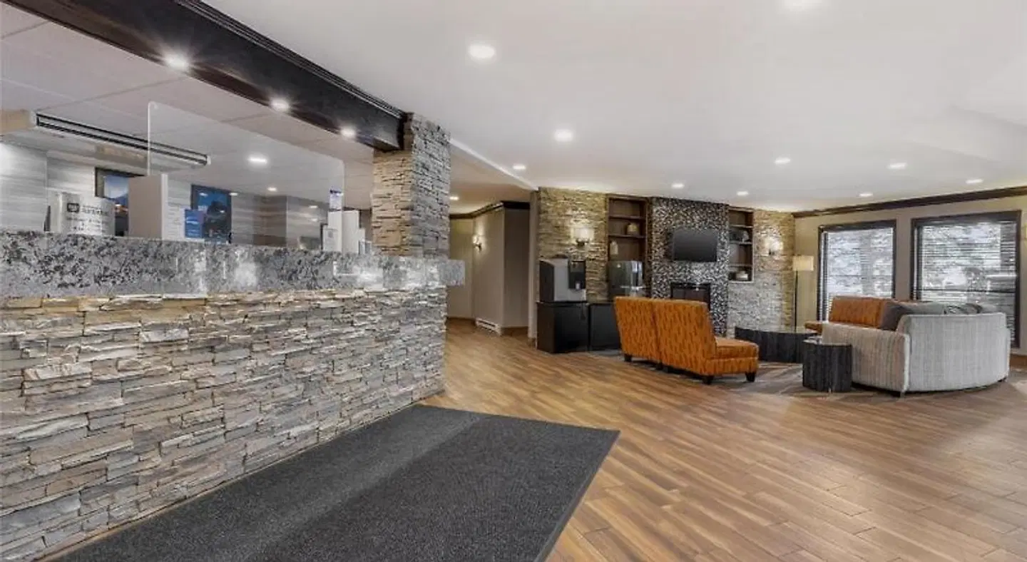 Best Western Plus Country Meadows Inn LOUNGE_LOBBY