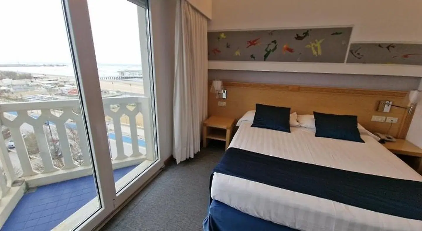 City Hotel ROOM_EXAMPLE