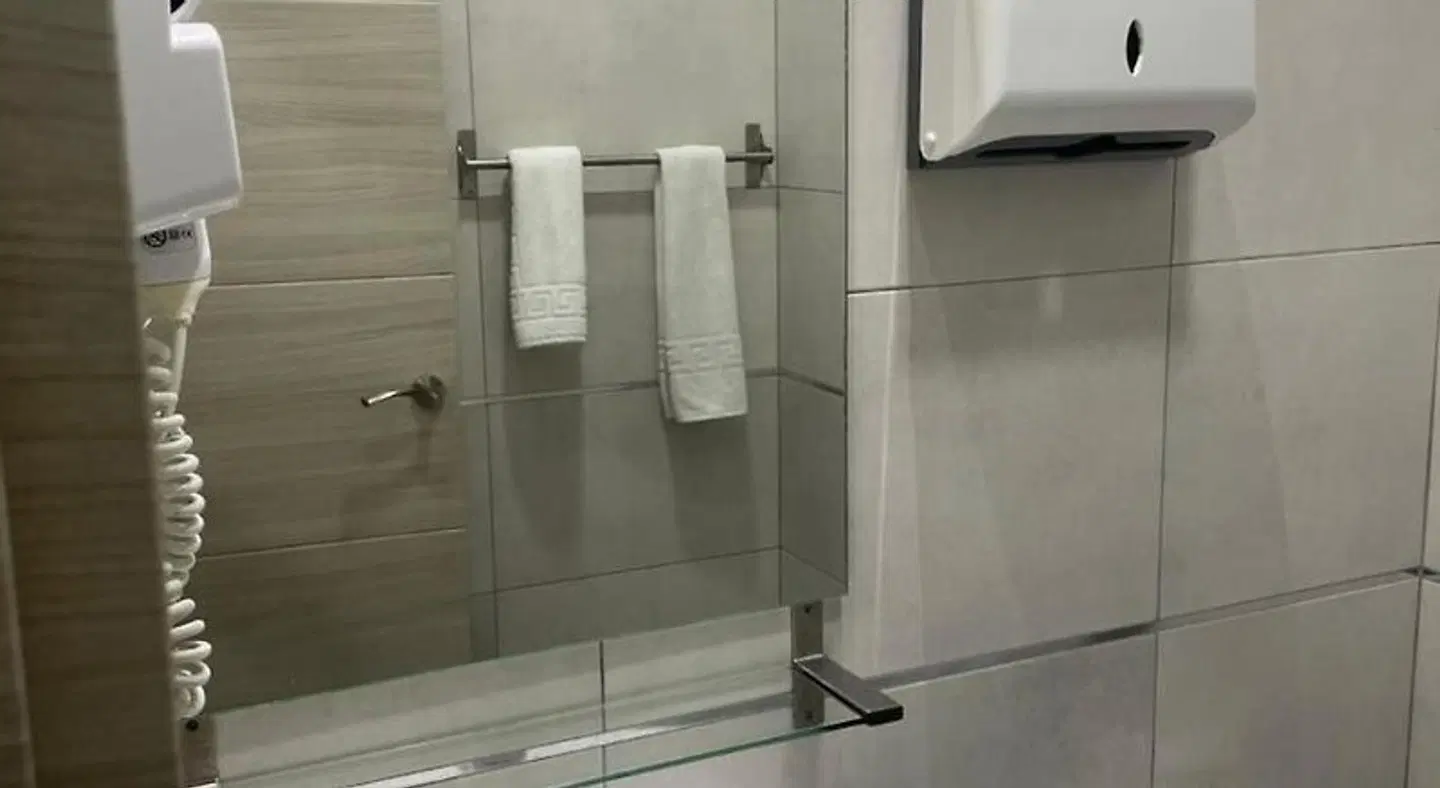 CH Otello Rooms - Madrid Badezimmer