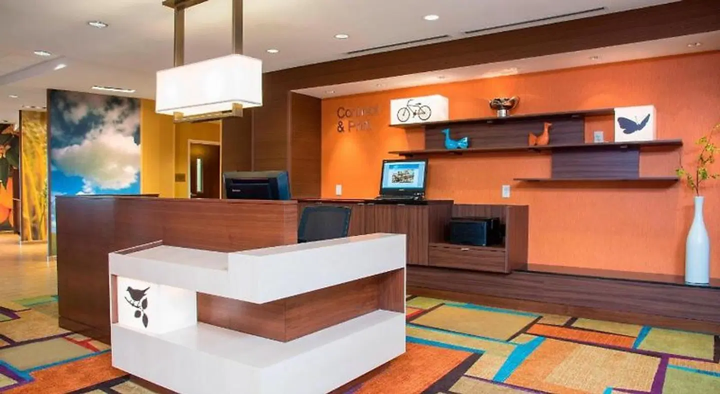 Fairfield by Marriott Inn & Suites Fredericksburg LOUNGE_LOBBY