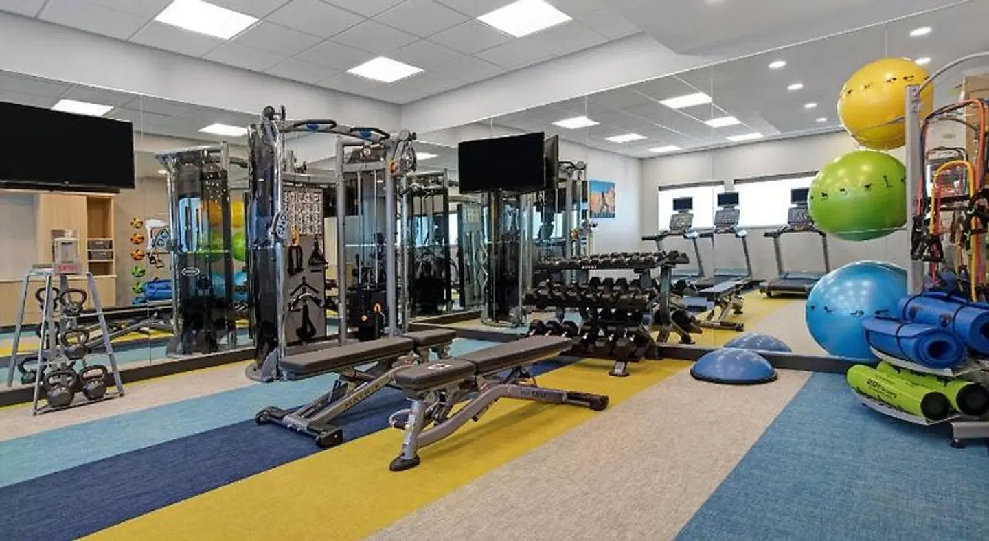 TownePlace Suites by M. PHX Glendale Sports & E. District SPORTS_AND_LEISURE