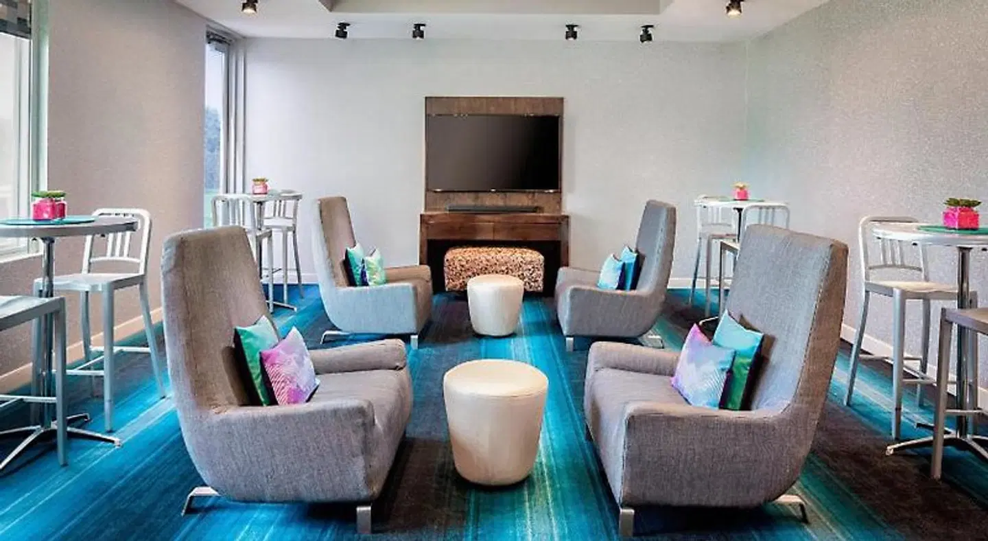 Aloft by Marriott Plano Konferenz
