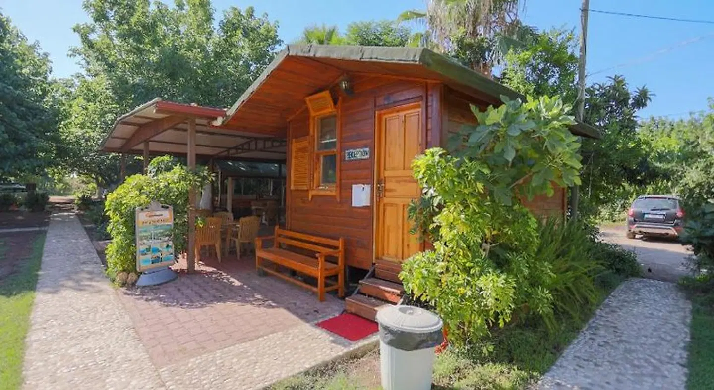 Ugur Pansiyon Bungalows EXTERIOR