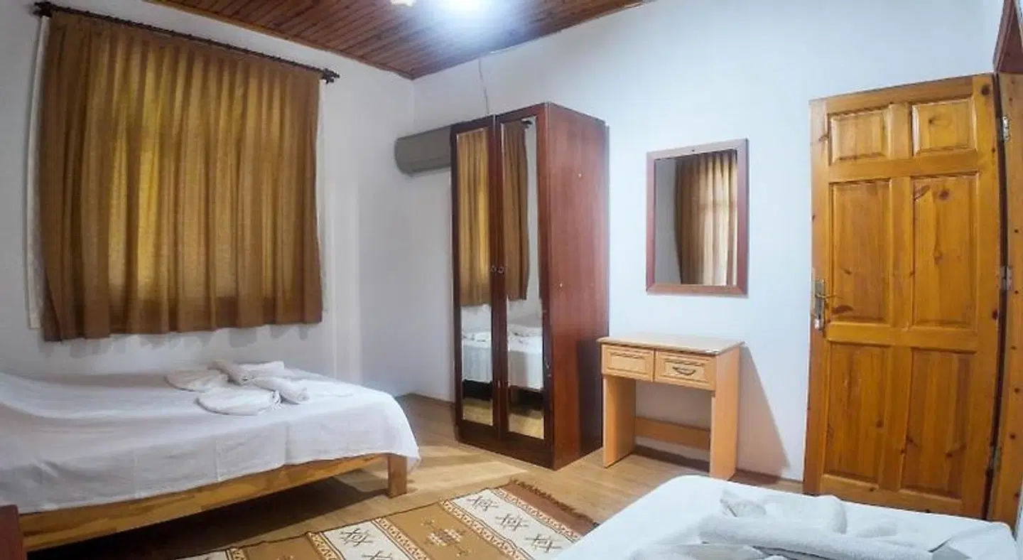 Ugur Pansiyon Bungalows ROOM_EXAMPLE