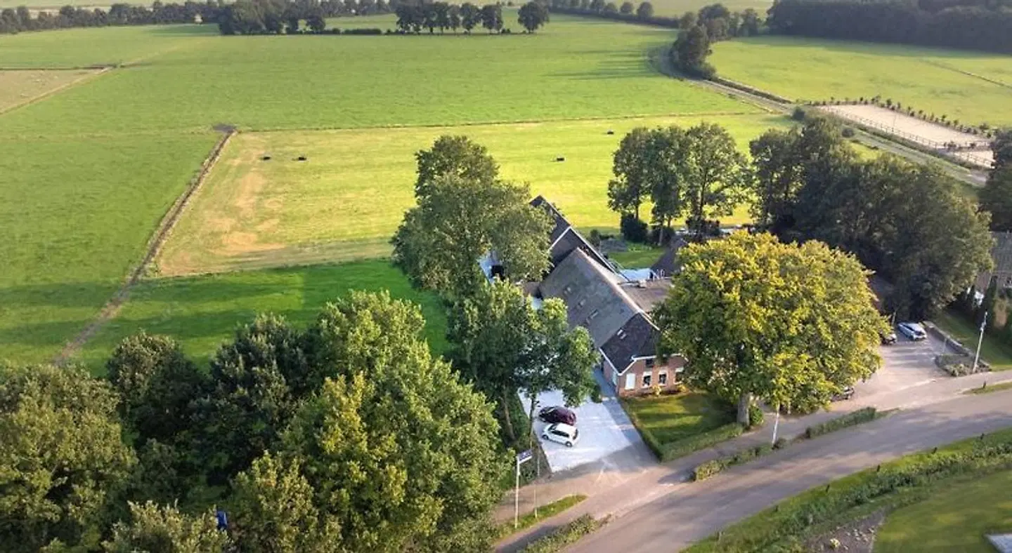 B&B Logement Grenzeloos Doldersum Garten
