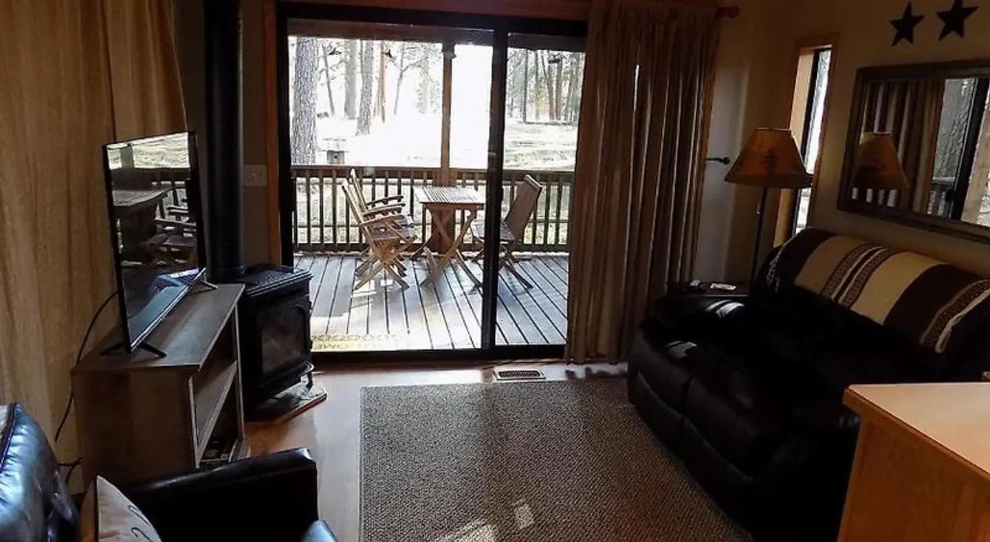 Cold Springs Resort ROOM_EXAMPLE