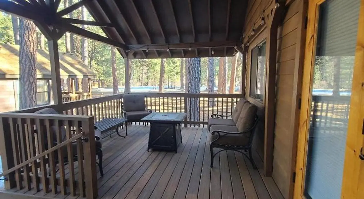 Cold Springs Resort Terrasse