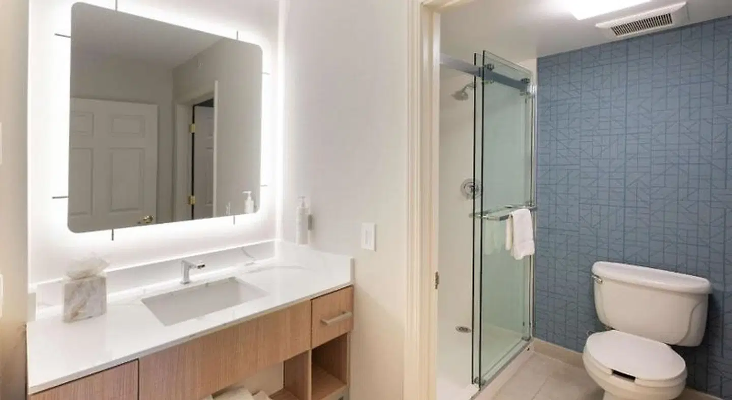 Homewood Suites by Hilton Atlanta Buckhead Pharr Road Badezimmer