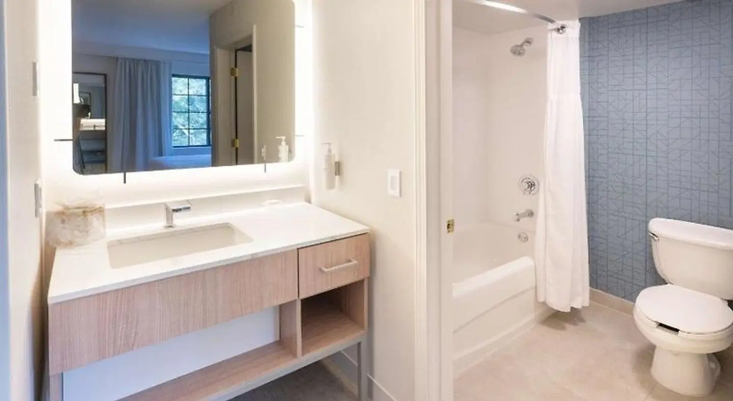 Homewood Suites by Hilton Atlanta Buckhead Pharr Road Badezimmer