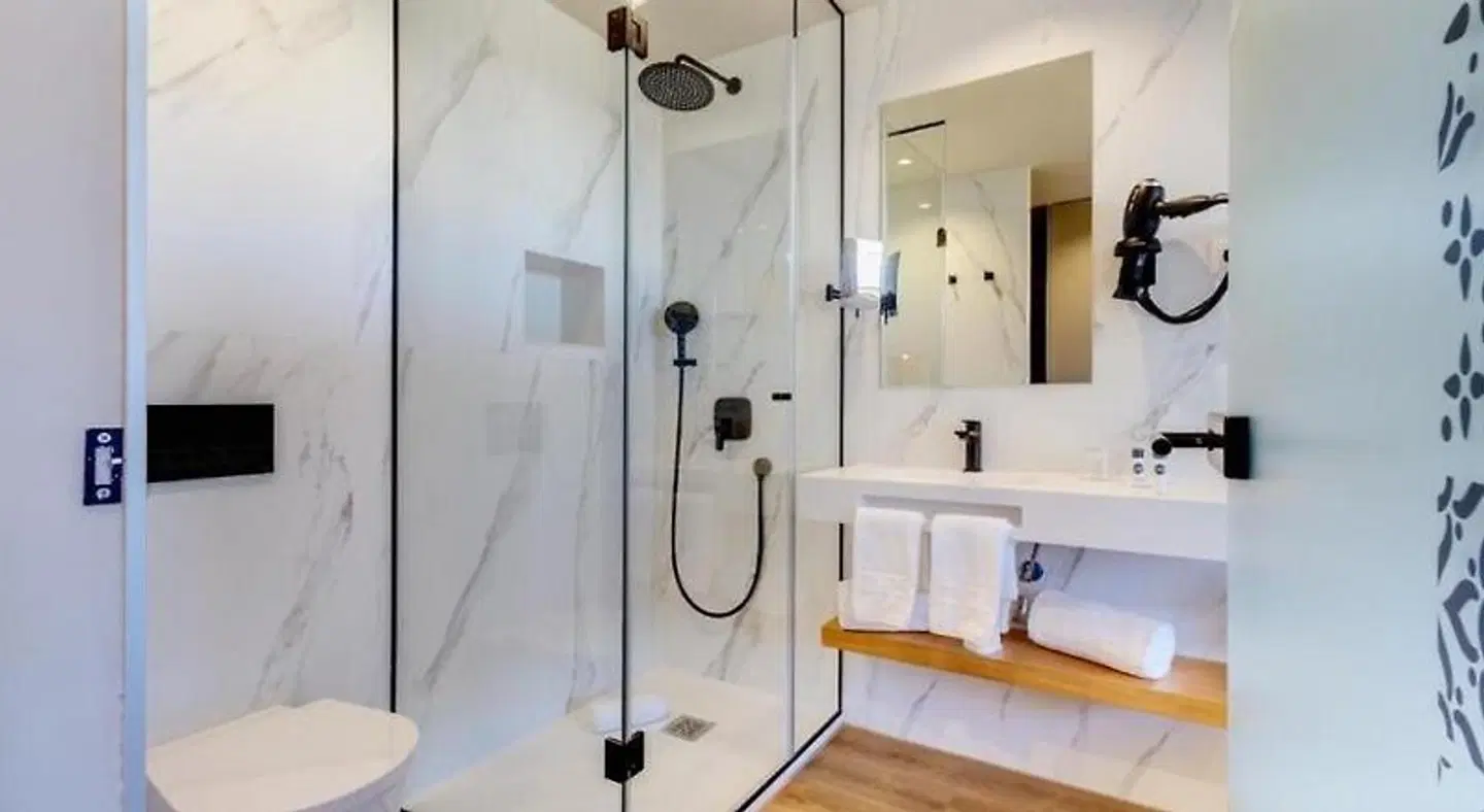 Room Select Porto Badezimmer