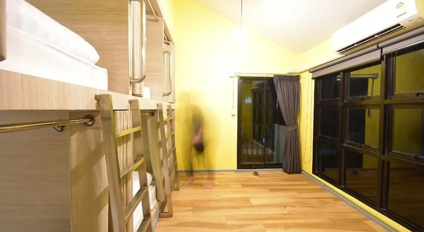 The Chatbox Silom Hostel ROOM_EXAMPLE