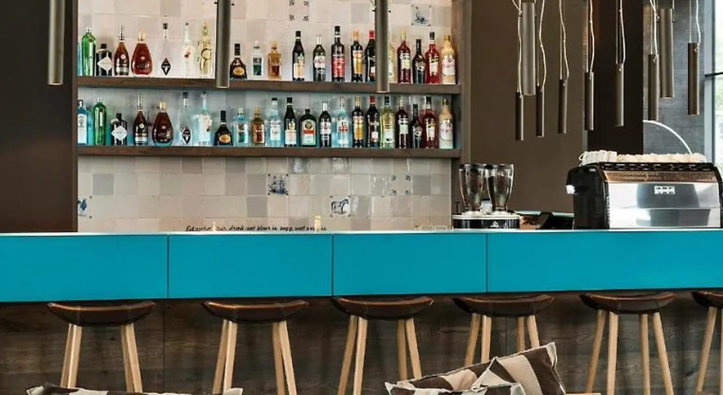 Hotel Motel One Bremen Bar