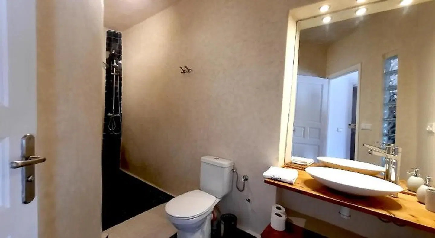 Jack's Apartments Badezimmer