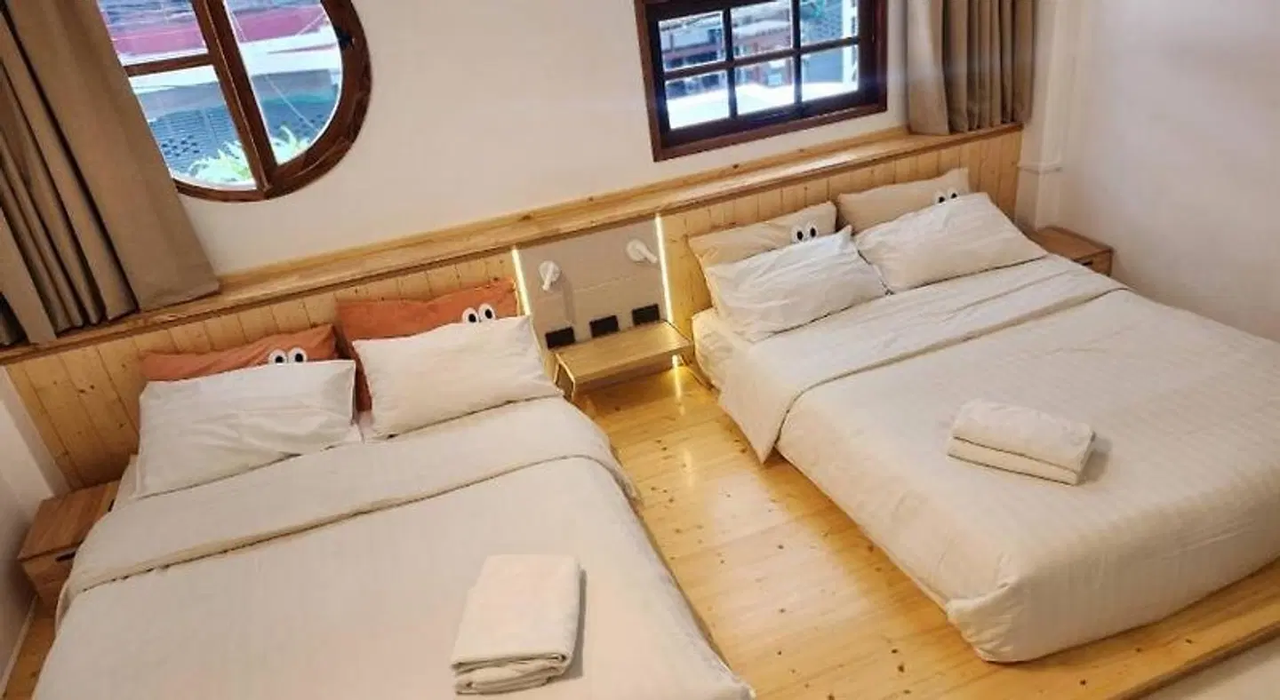 Jellyfish Hostel ROOM_EXAMPLE