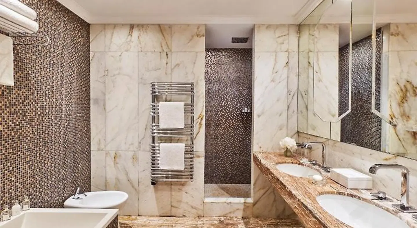 Majestic Barriere Badezimmer