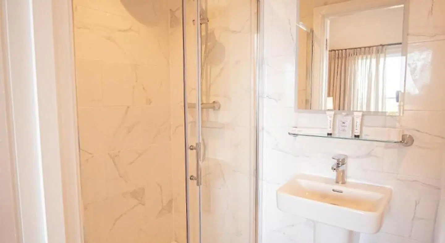 Ocean Sands Hotel Badezimmer