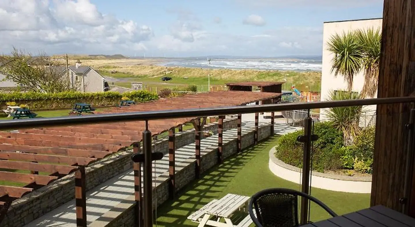 Ocean Sands Hotel Terrasse