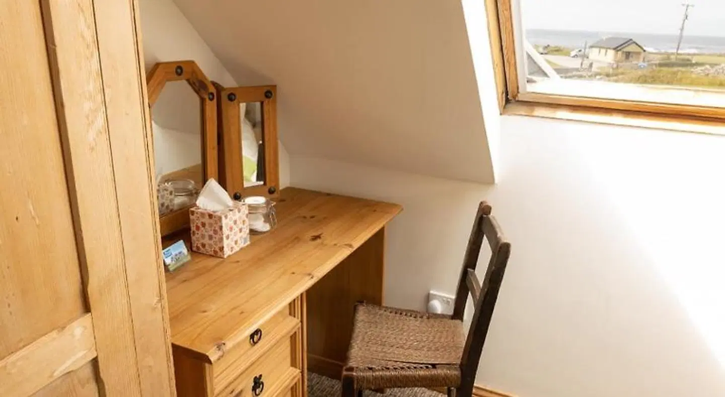 Pier House ROOM_EXAMPLE