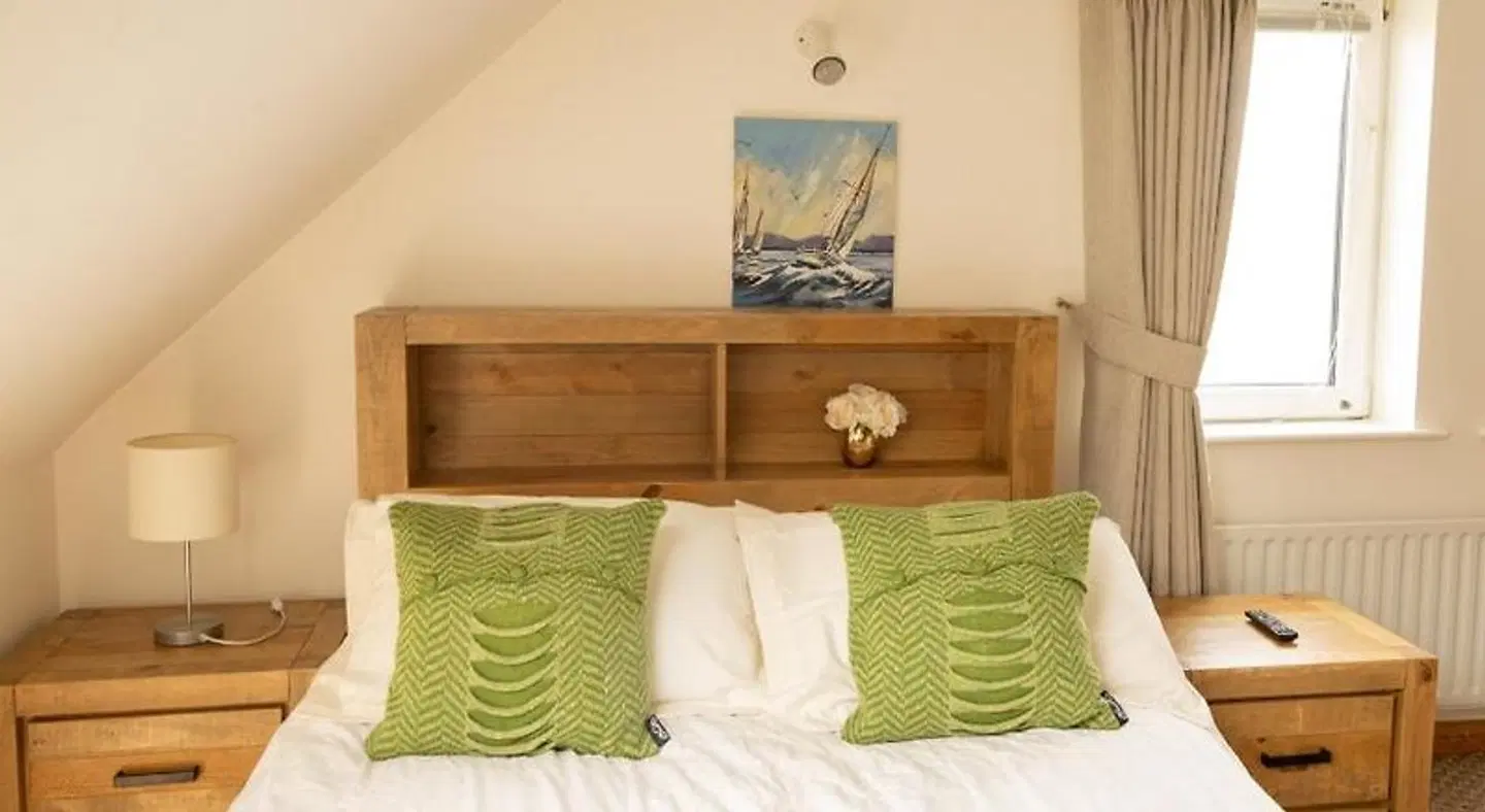 Pier House ROOM_EXAMPLE