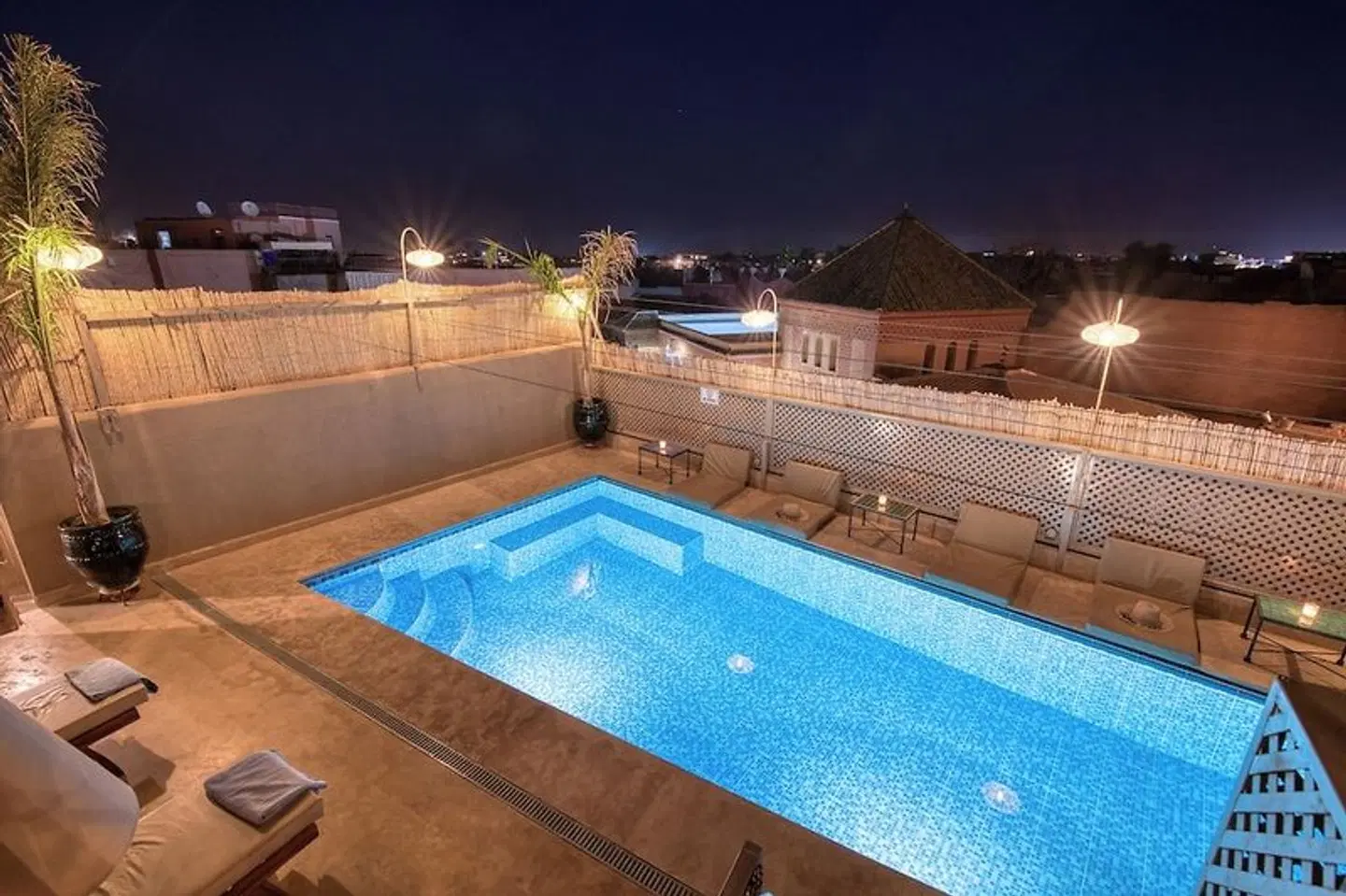 Le Palais Tara & Spa OUTDOOR_POOL
