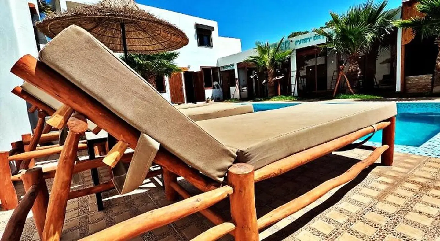 Dar Iziki SPORTS_AND_LEISURE