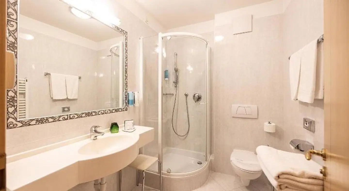 Seehotel Sparer Badezimmer