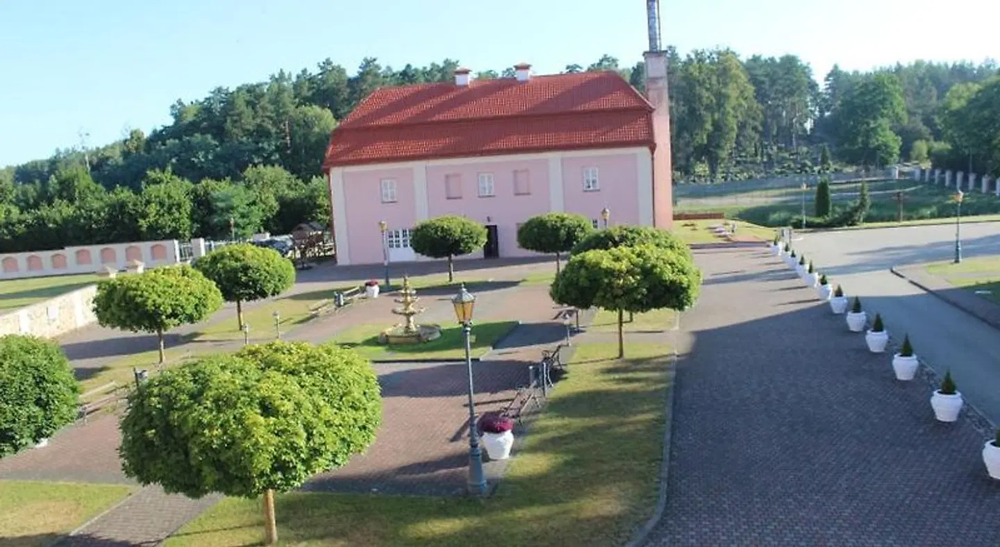 Liskiavos vienuolyno ansamblis EXTERIOR