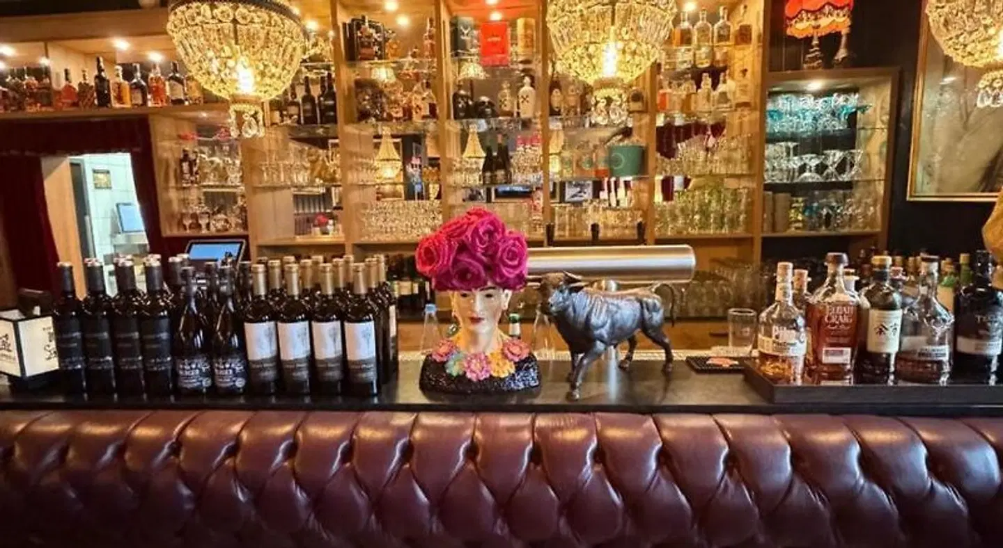 Riverdam Bar