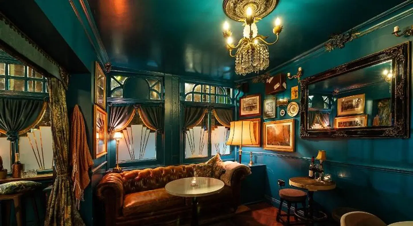 Caboose LOUNGE_LOBBY
