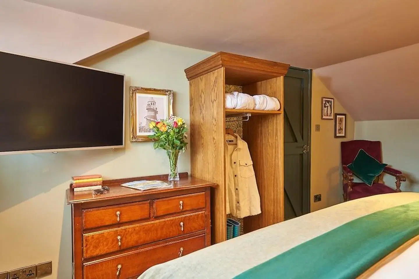Hope & Anchor ROOM_EXAMPLE