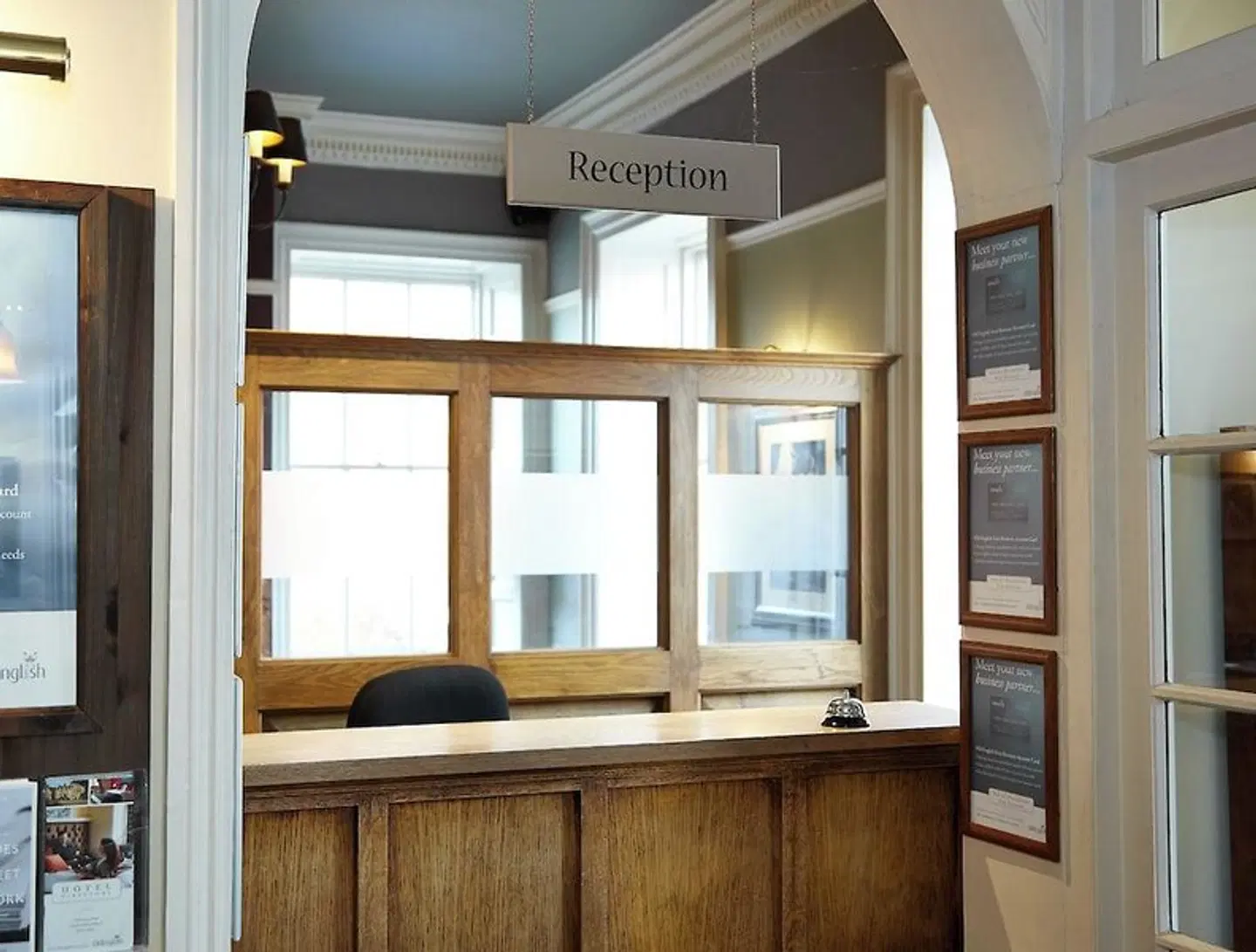 The Manor ROOM_EXAMPLE