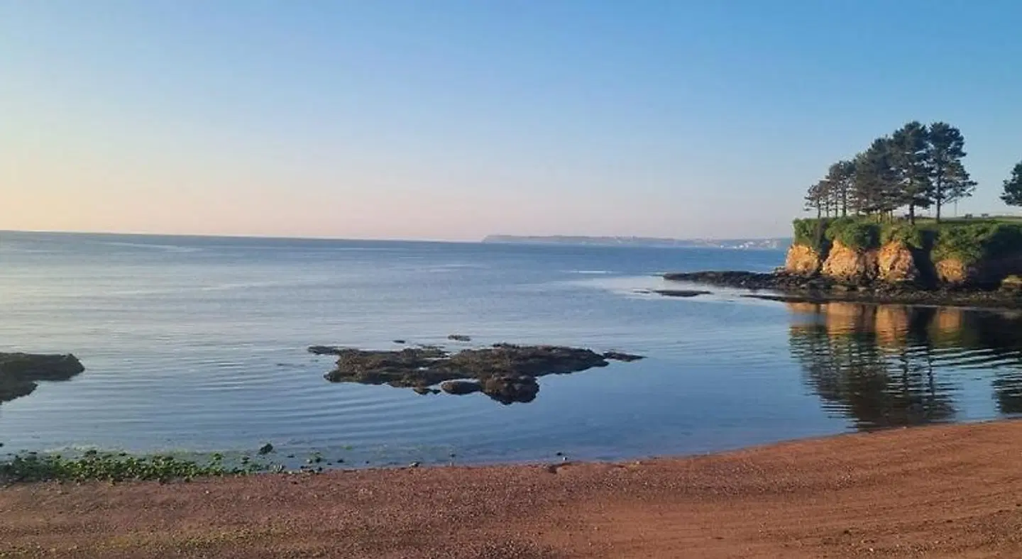 The Mount Edgcombe Strand