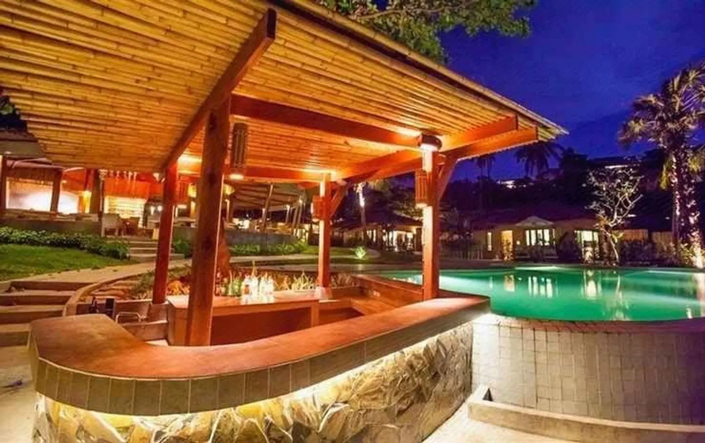 Sea Dance Resort Bar