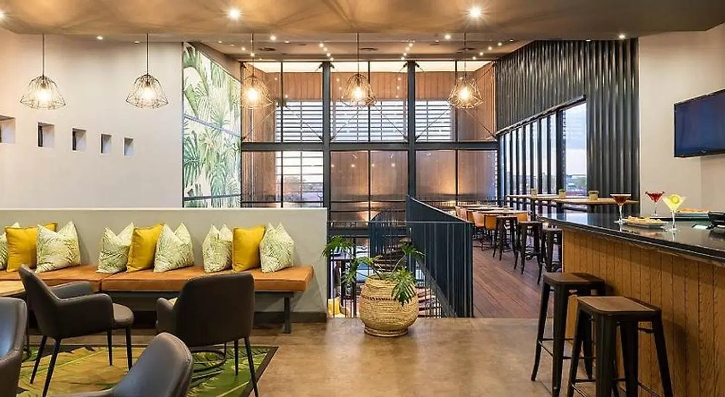aha Kathu Hotel Bar