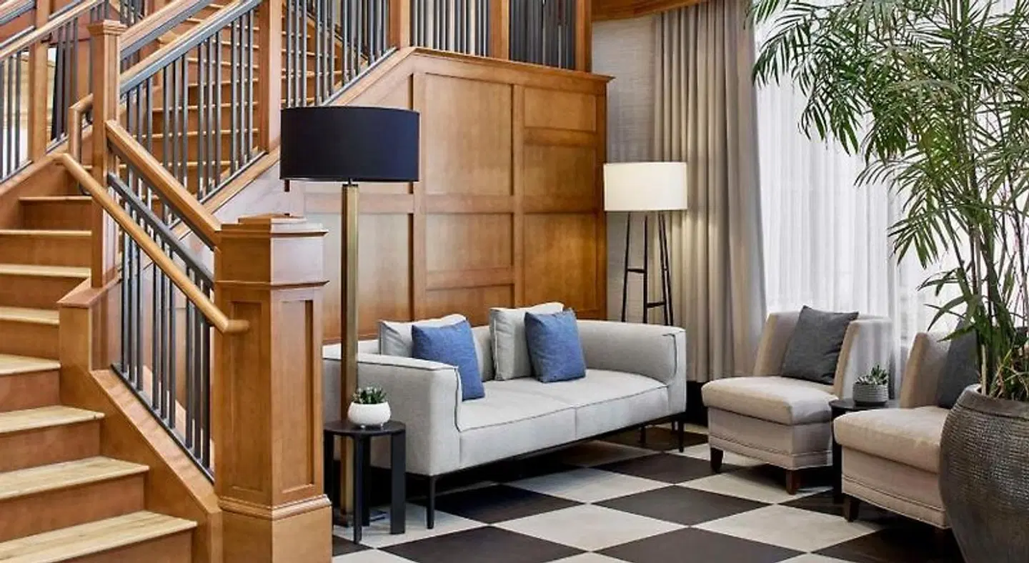 Hampton Inn & Suites Saratoga Springs Downtown LOUNGE_LOBBY