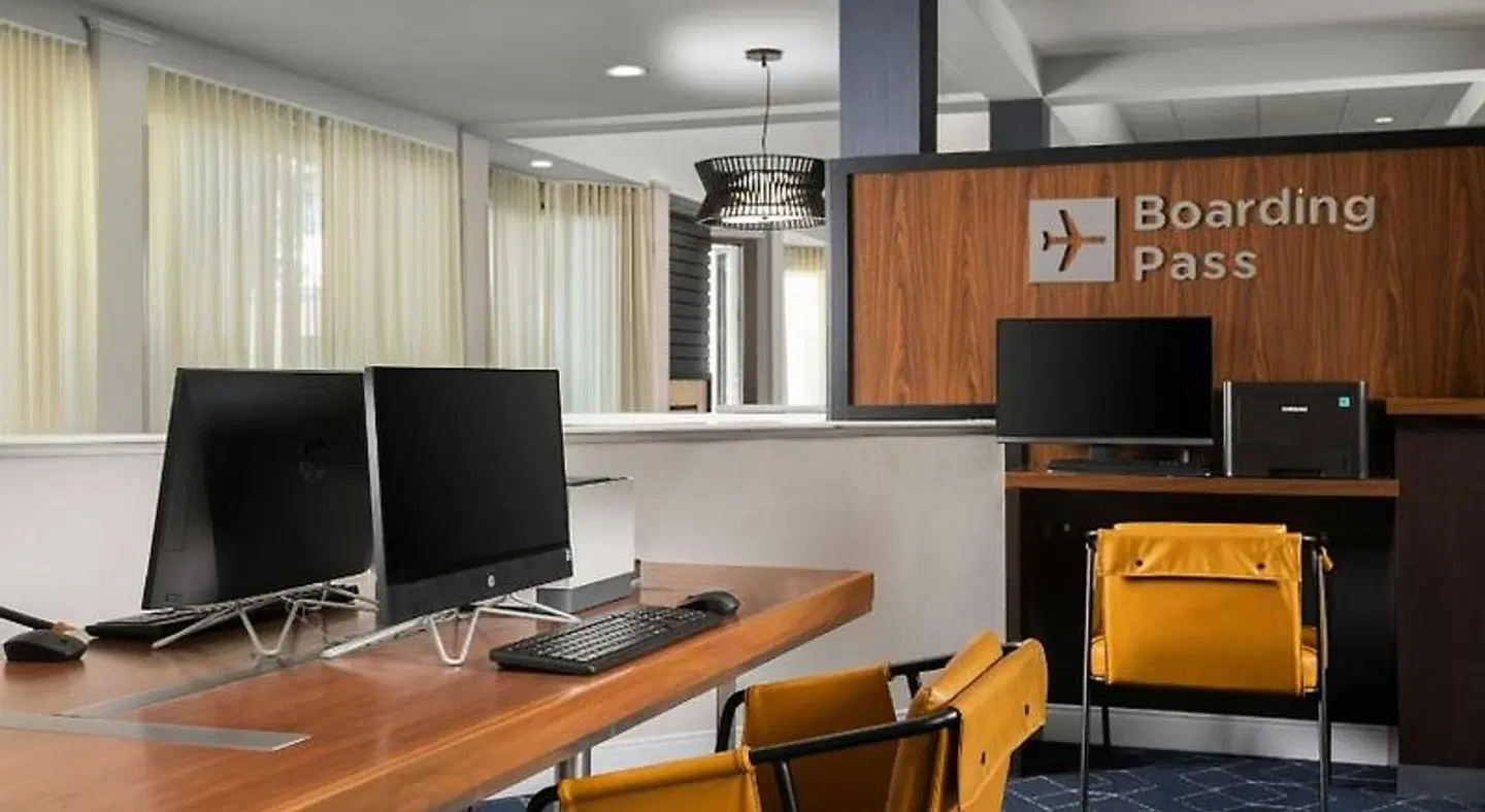 Courtyard by Marriott Dallas-Fort Worth/Bedford ROOM_EXAMPLE
