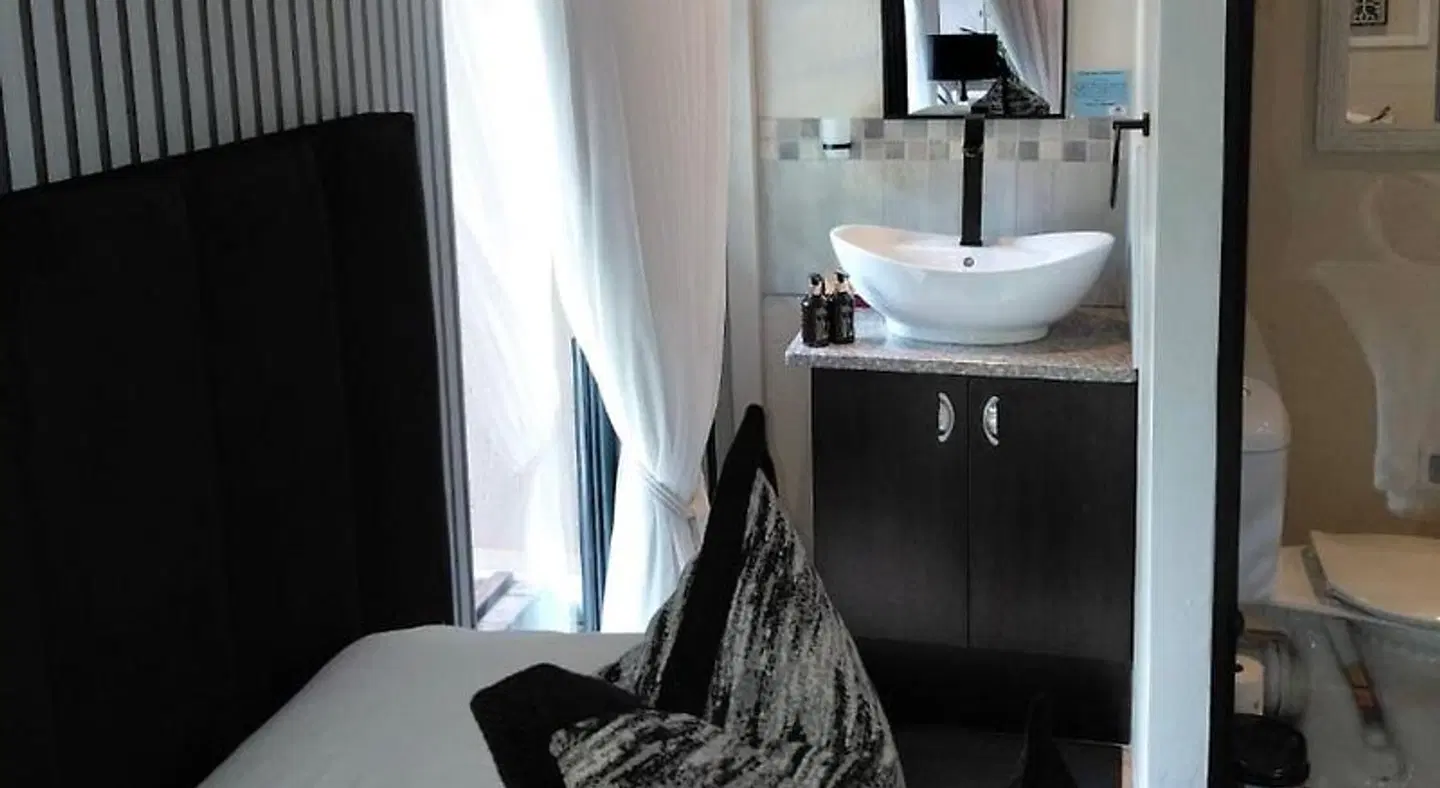 Kathuhari Guesthouse Badezimmer