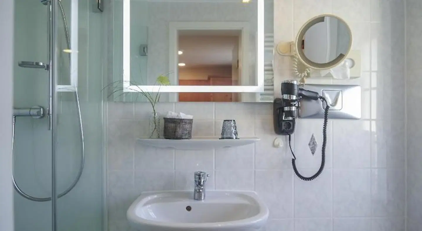 In der Breite Badezimmer
