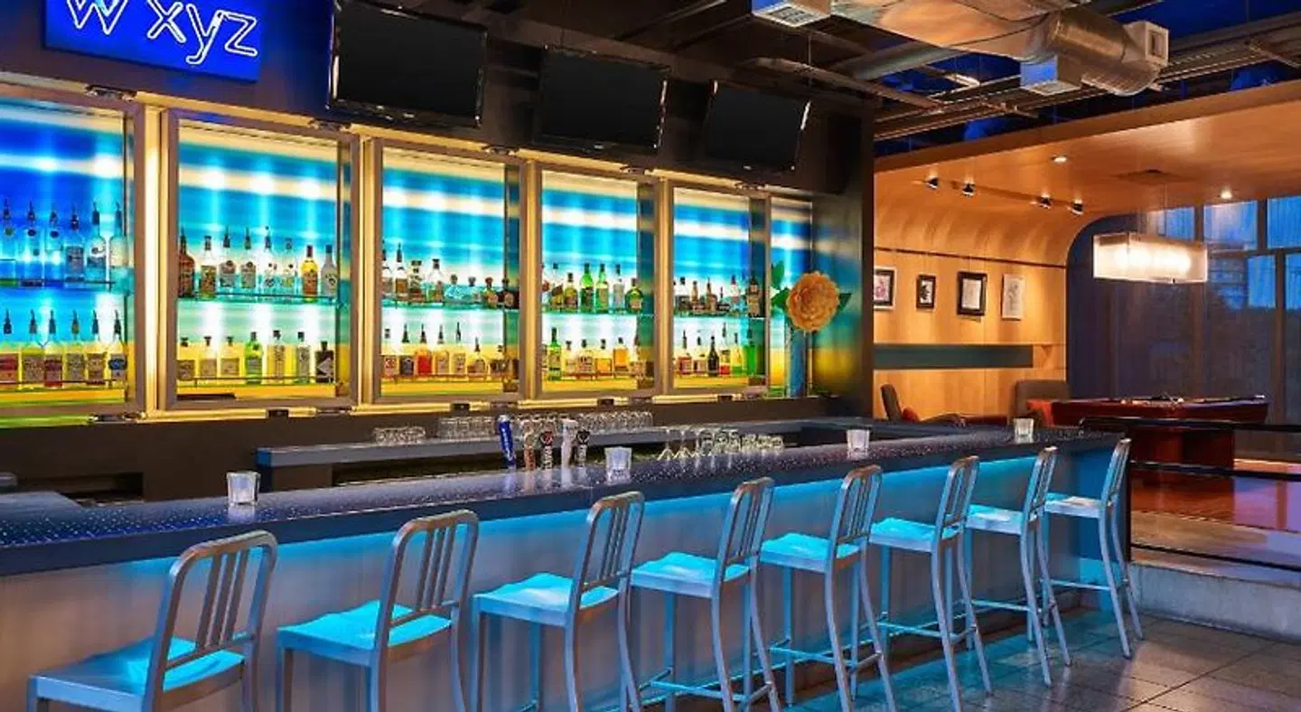 Aloft by Marriott Plano Bar