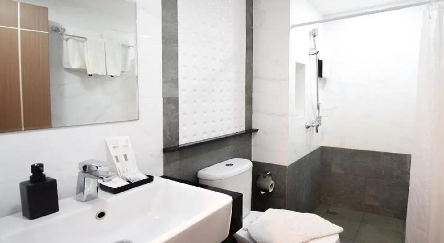 City Park Hotel Bangkok Pratunam Badezimmer