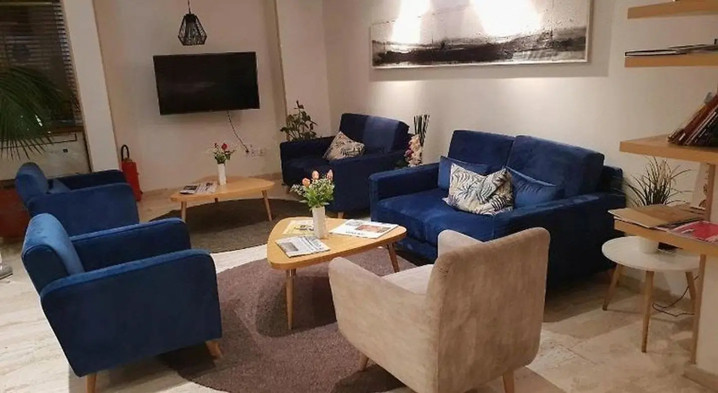 Le Pietri LOUNGE_LOBBY