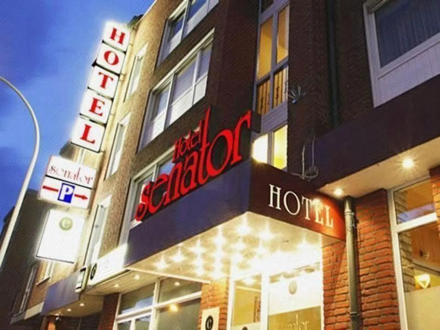 Hotel Senator EXTERIOR