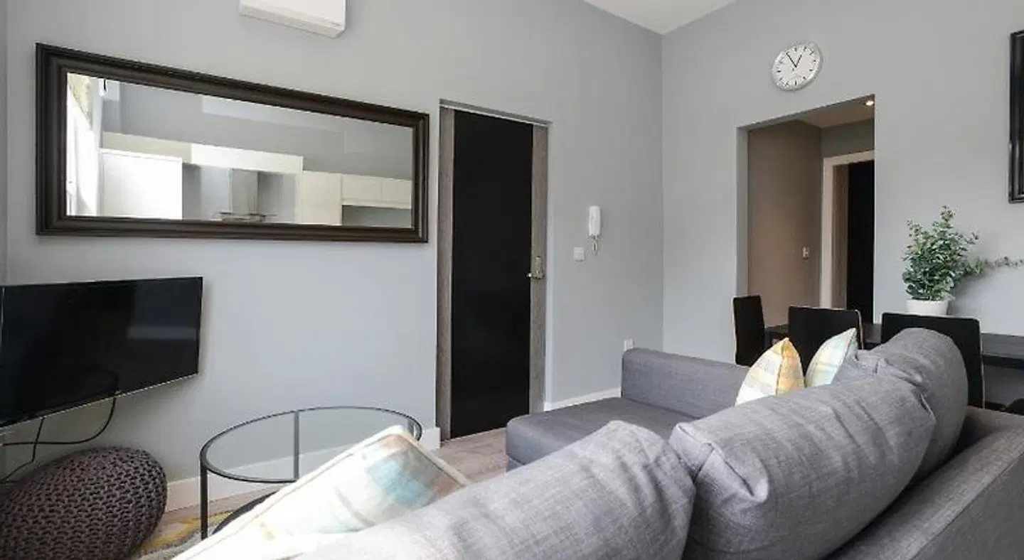 Arena Apartments ROOM_EXAMPLE
