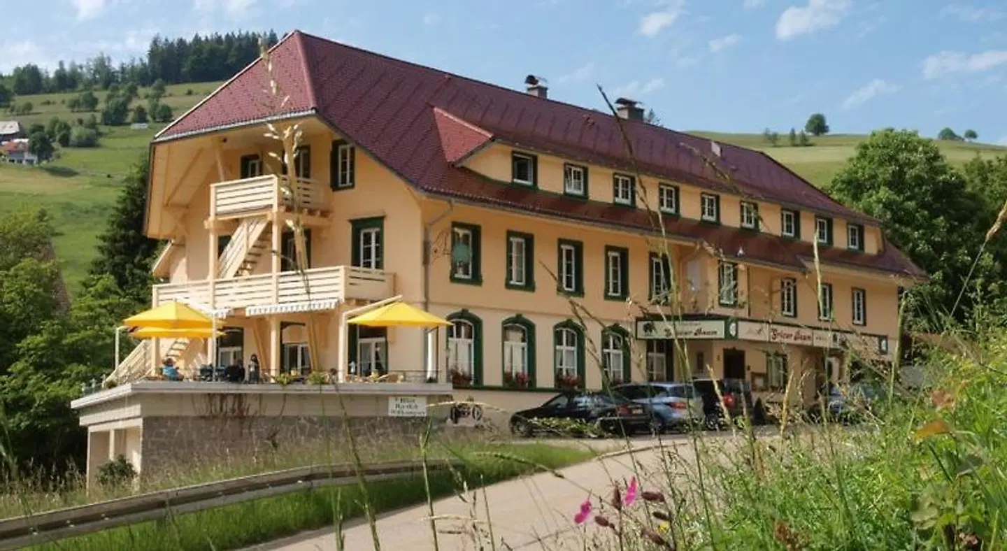 Naturparkhotel Grüner Baum EXTERIOR