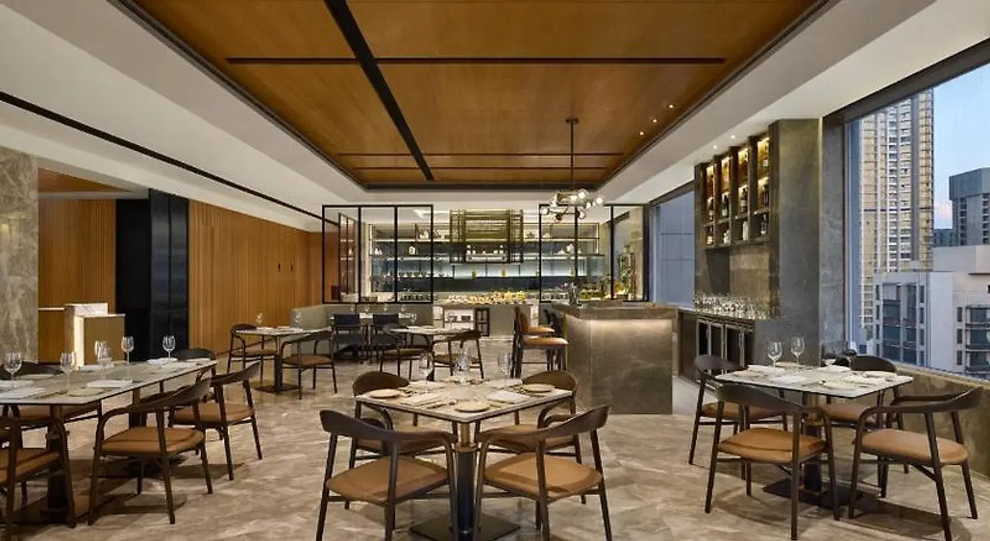 Fairfield by Marriott Mumbai Andheri West Restaurant