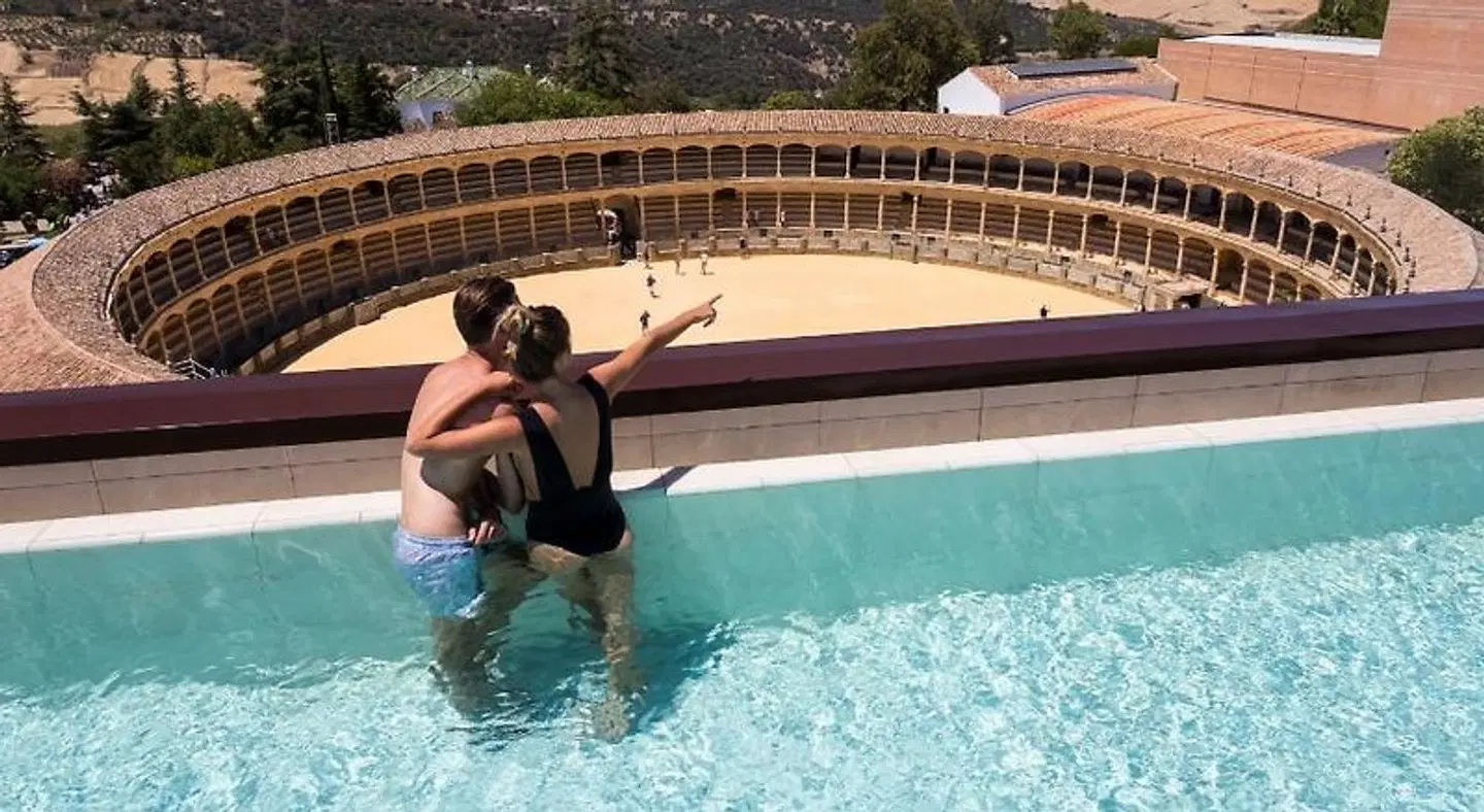Catalonia Ronda OUTDOOR_POOL