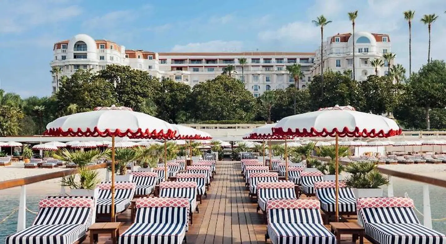 Majestic Barriere Terrasse