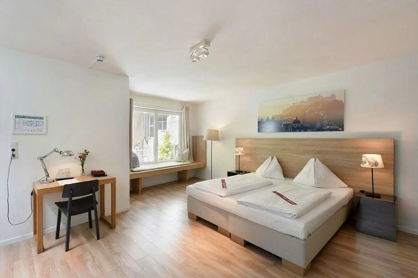 Hotel Krone 1512 ROOM_EXAMPLE