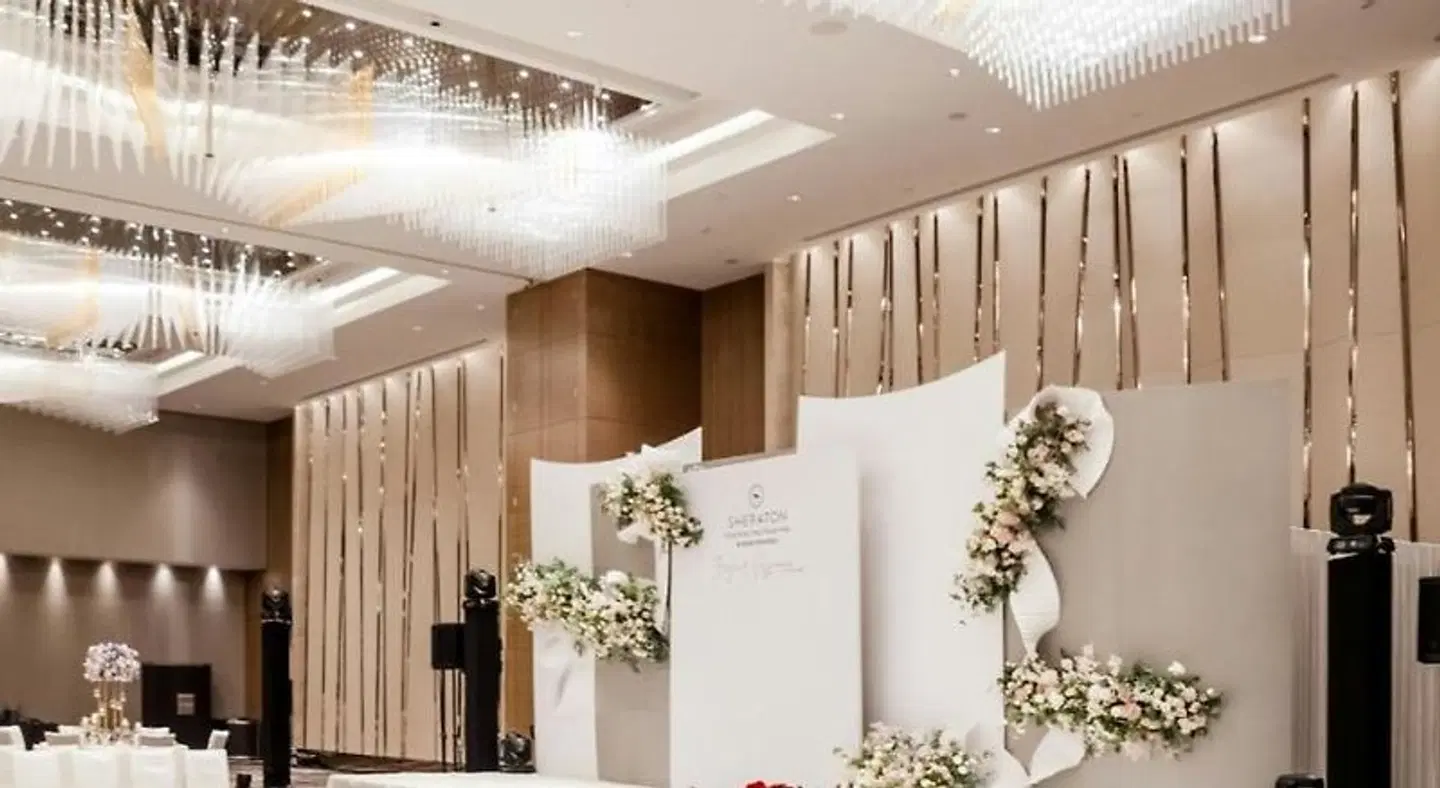 Sheraton Hong Kong Tung Chung LOUNGE_LOBBY