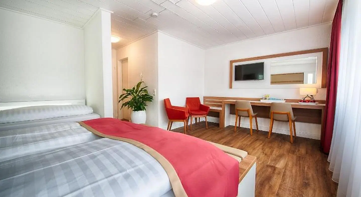 Hotel Senator ROOM_EXAMPLE